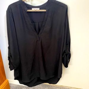 Women’s XL tunic blouse.